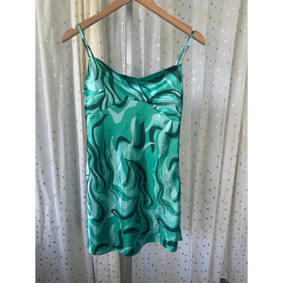 Princess Polly After Hours Silky 60s Retro Cowl Neck Side Zip Mini Dress 4 - Picture 4 of 10